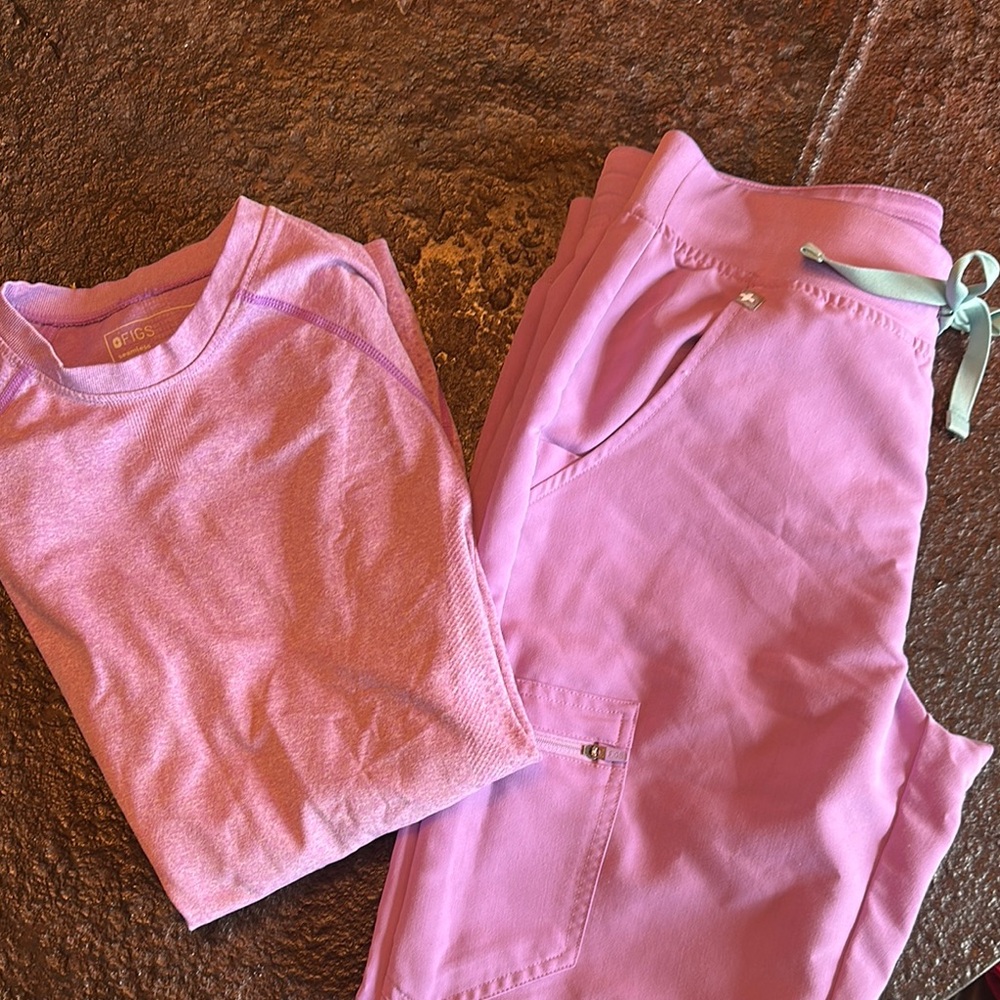 Women’s Figs Set Size Small